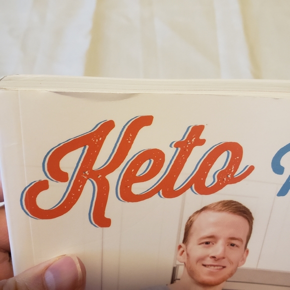 NWT Keto Made Easy Cookbook - Picture 4 of 8